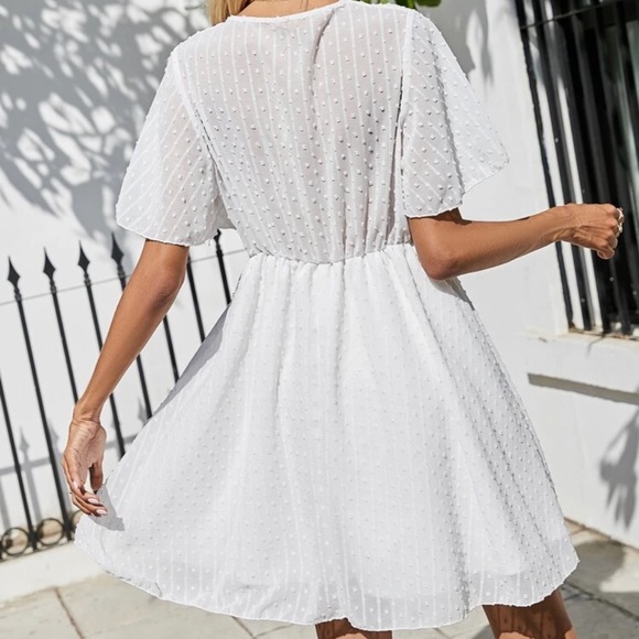 Swiss dot surplice faux wrap dress white v neck - Picture 2 of 3